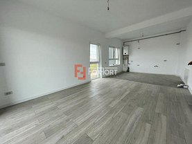 Apartament de vânzare 3 camere, în Dumbrăviţa, zona Exterior Nord