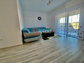Casa de închiriat 3 camere, în Dumbrăviţa
