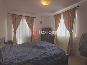 Casa de vânzare 3 camere, în Dumbrăviţa, zona Lipovei