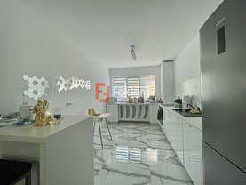 Casa de vânzare 5 camere, în Dumbrăviţa, zona Exterior Nord