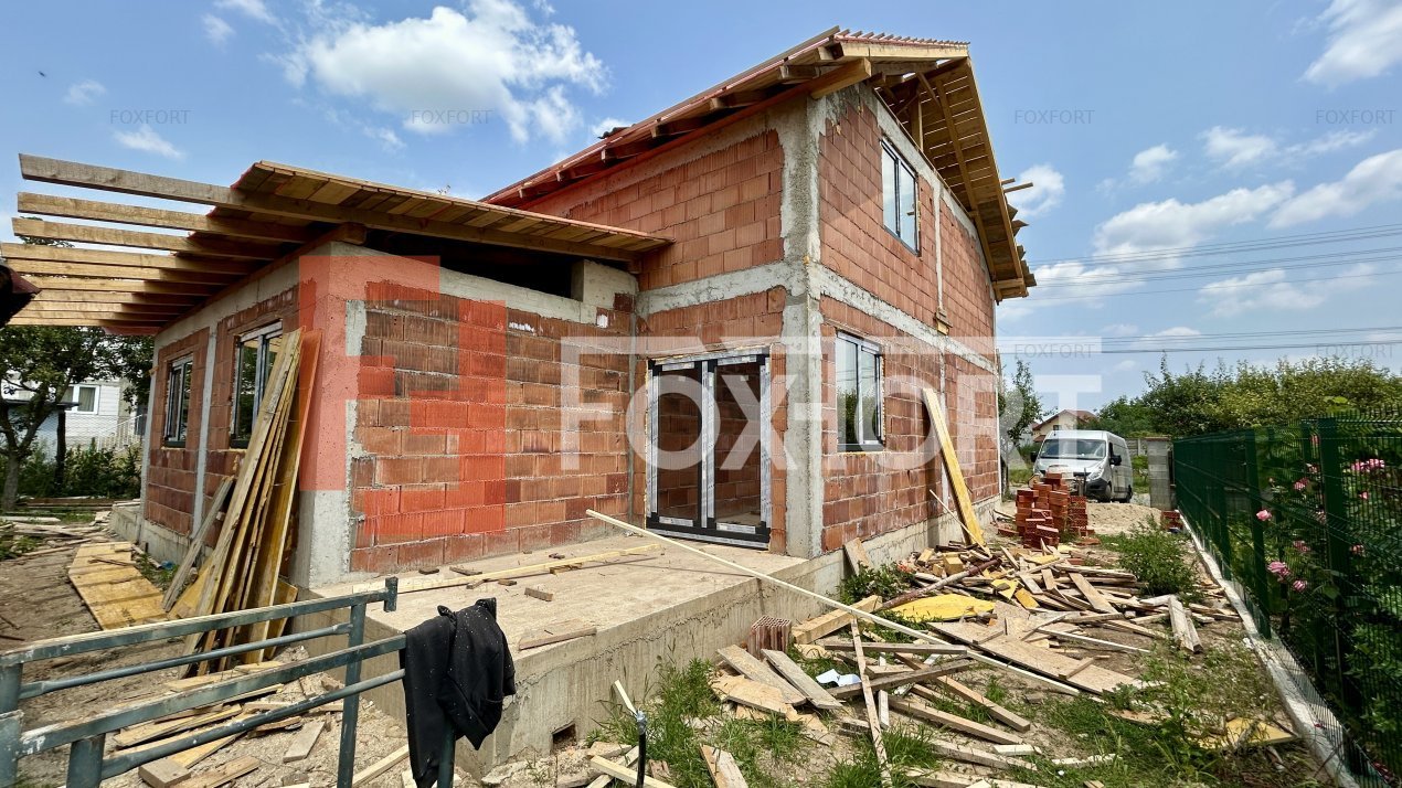 Duplex cu 4 camere de 92 mp si teren de 250 mp - Sanandrei