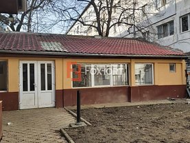 Vânzare spaţiu comercial