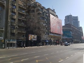 Apartament de vânzare 4 camere, în Bucureşti, zona Universitate