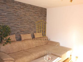 Apartament de vânzare 2 camere în Ramnicu Valcea, Ostroveni