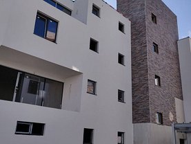 Apartament de vânzare 3 camere, în Cluj-Napoca, zona Buna Ziua