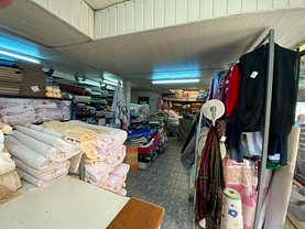 Vânzare spaţiu comercial