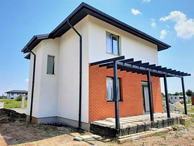 Casa de vanzare 5 camere, în Balotesti