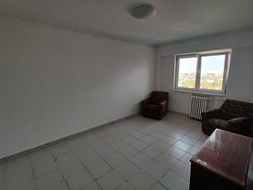 Apartament de vanzare 3 camere, în Bucuresti, zona Giurgiului