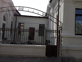 Casa de vânzare 8 camere, în Bucureşti, zona Basarab