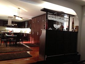 Casa de vânzare 6 camere, în Bucureşti, zona Brâncoveanu