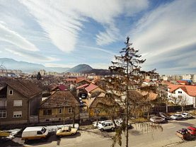 Apartament de vânzare 2 camere, în Braşov, zona Gemenii