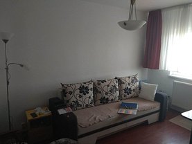 Apartament de vânzare 4 camere, în Braşov, zona Griviţei