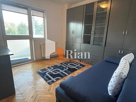 Apartament de închiriat 4 camere, în Braşov, zona Răcădău