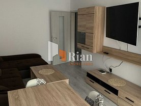 Apartament de vânzare 3 camere, în Braşov, zona Astra