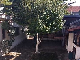 Casa de vânzare 3 camere, în Brasov, zona Florilor