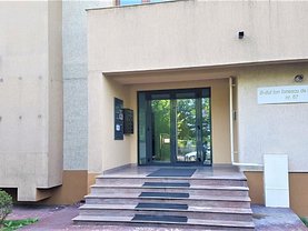 Apartament de închiriat 2 camere, în Bucureşti, zona Băneasa