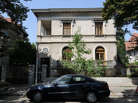 Casa de închiriat 10 camere, în Bucureşti, zona Aviatorilor