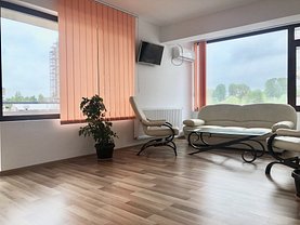 Apartament de închiriat 3 camere, în Târgovişte, zona Nord