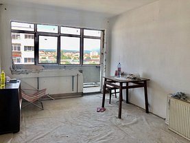 Apartament de vânzare 2 camere, în Târgovişte, zona Micro 6