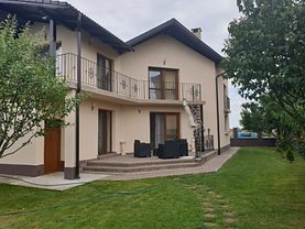 Casa de vânzare 5 camere, în Braşov, zona Stupini