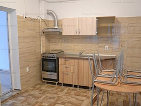 Apartament de închiriat 3 camere, în Sibiu, zona Central