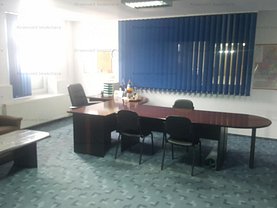 Închiriere spaţiu industrial