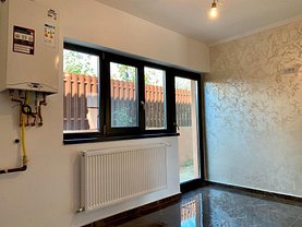 Casa de vânzare 3 camere, în Iaşi, zona Păcurari