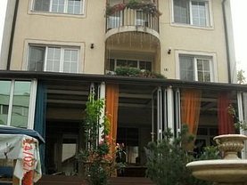 Casa de vânzare 7 camere, în Bucureşti, zona Herăstrău