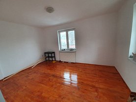 Casa de vânzare 10 camere, în Bucureşti, zona P-ţa Alba Iulia