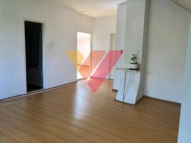 Apartament de închiriat 3 camere, în Sibiu, zona Cedonia