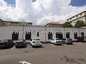 Vânzare spaţiu comercial