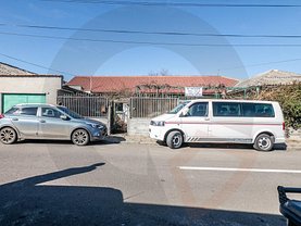 Casa de vânzare 7 camere, în Constanţa, zona Km 4-5