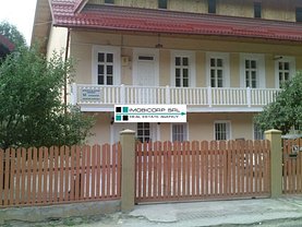 Casa 12 camere în Bran