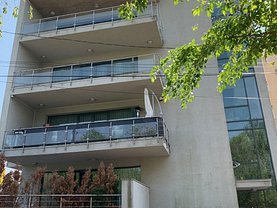 Apartament de închiriat 4 camere, în Bucureşti, zona Floreasca
