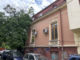 Casa de vânzare 6 camere, în Bucureşti, zona Cişmigiu