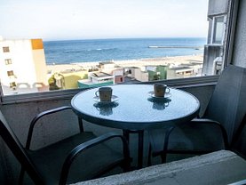 Apartament de vânzare 3 camere, în Constanţa, zona Faleza Nord