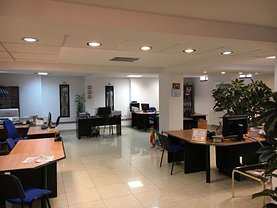 Apartament de vânzare 4 camere, în Constanta, zona Faleza Nord