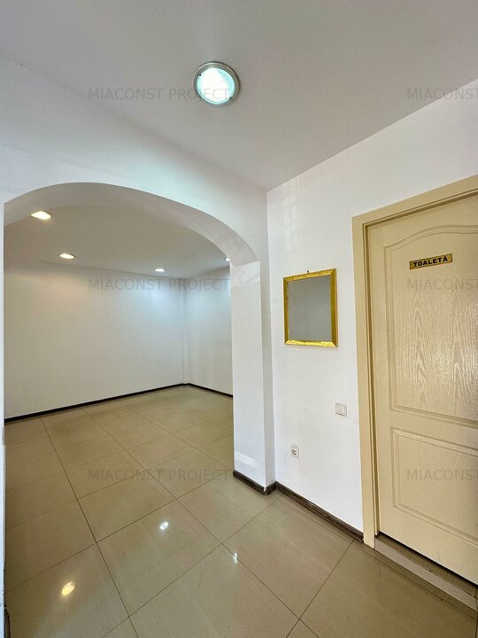 Casă 4 camere zona Casă de cultură