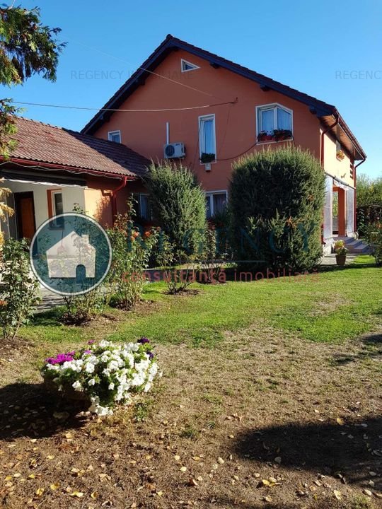 Camin cald intr-o oaza de verdeata in Cornetu