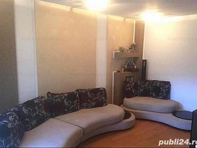 Apartament de vânzare 3 camere, în Constanţa, zona Casa de Cultură