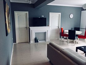 Apartament de închiriat 3 camere, în Constanţa, zona Brătianu