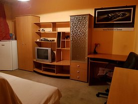Garsonieră de închiriat, în Bucureşti, zona Unirii