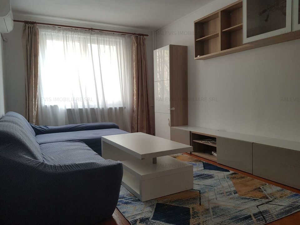 Inchiriere apartament 3 camere, Bucur Obor,curat, etaj 2, 590 euro