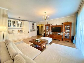 Apartament de vânzare 3 camere, în Cluj-Napoca, zona Iris
