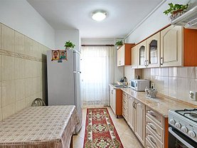 Apartament de închiriat 3 camere, în Cluj-Napoca, zona Mănăştur