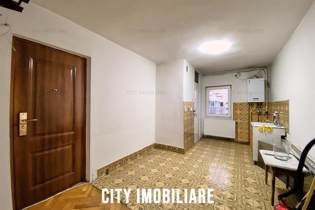 Apartament 3 camere decomandat, S-64mp+2 balcoane, bd. Titulescu - imaginea 4