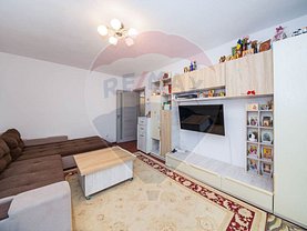 Apartament de vânzare 4 camere, în Braşov, zona Craiter
