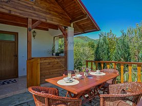 Casa de vânzare 4 camere, în Zărneşti, zona Tohăniţa