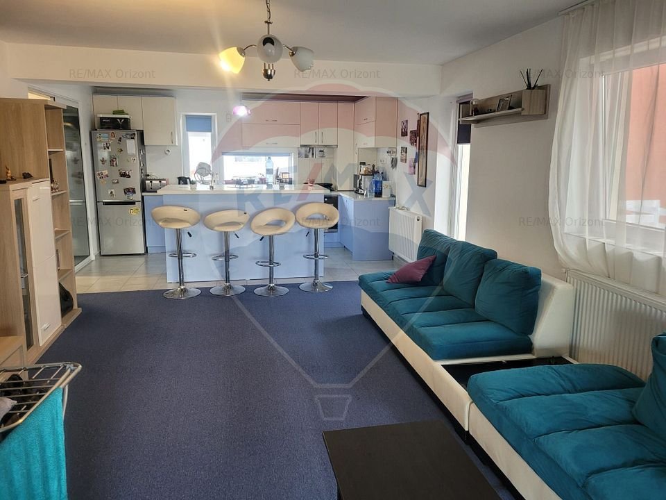 Vila de vanzare in complexul rezidential Valea cu Flori casa/vila cu