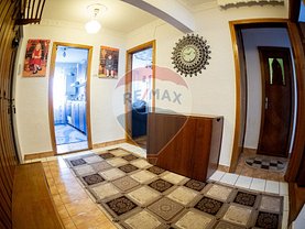 Apartament de vânzare 4 camere în Suceava, Burdujeni